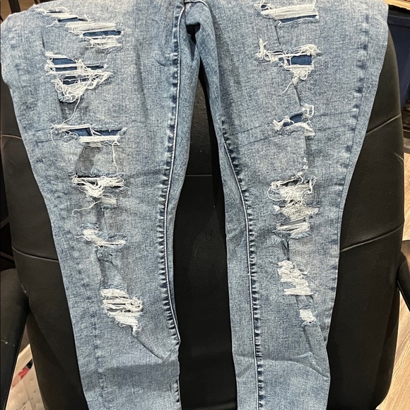 ⚡️⚡️⚡️SO Bundle of 4 jeans All colors Women's Skinny Jeans used - Picture 5 of 15